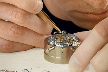 上海劳力士表走快了售后维修地址